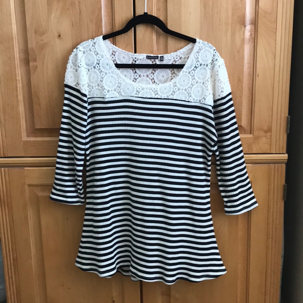 HANNAH XL Black and white striped Tunic top.